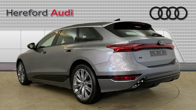 Audi A6 210kW 83kWh Sport 5dr Auto Electric Hatchback - Image 3